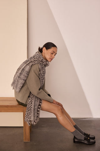 Kaschmirschal Savanne Multi Spacegrey – bedruckt, 100 % Cashmere | PURSCHOEN