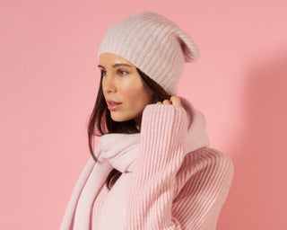 PURSCHOEN Mütze Royale Puder Rose – Soft Touch aus flauschigem Garn