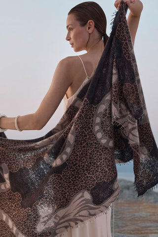 Kaschmirschal Bengal Tiger Black – bedruckt, 100 % Cashmere | PURSCHOEN