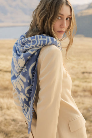 Felt Maxi-Bandana 92 x 92 Tijuana Vintage Blue Natural | PURSCHOEN