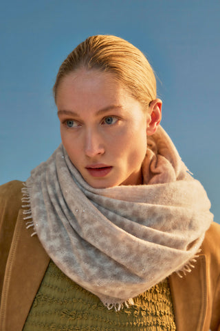 Kaschmirschal Galactic Savanne Nougat – Lurex, Cashmere | PURSCHOEN